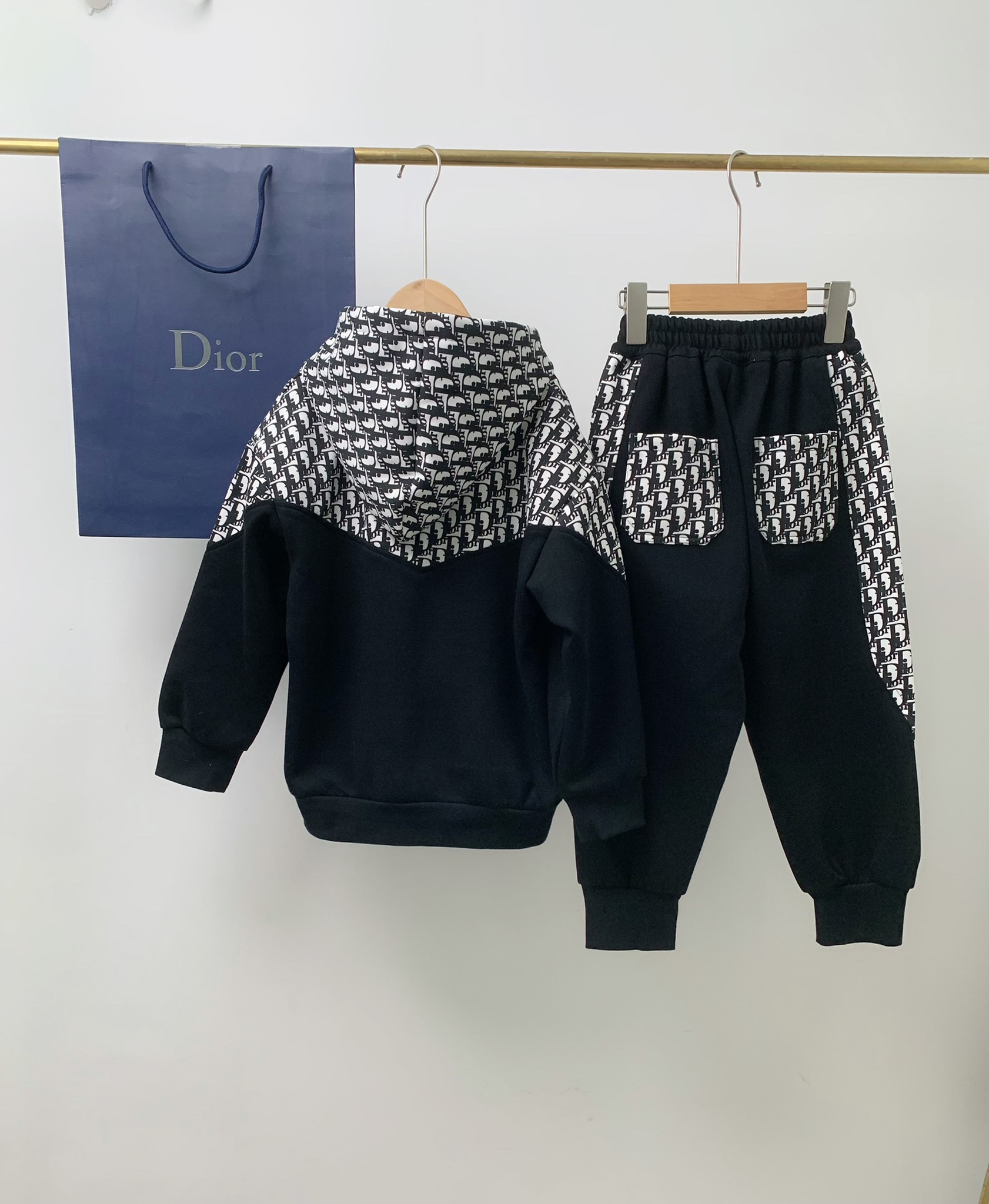 Christian Dior Kids